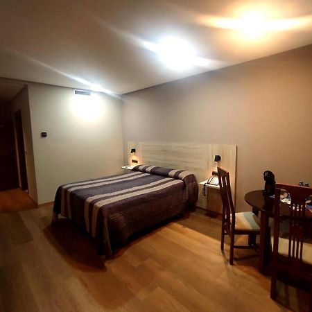 Motel Latino Llanera  Bagian luar foto