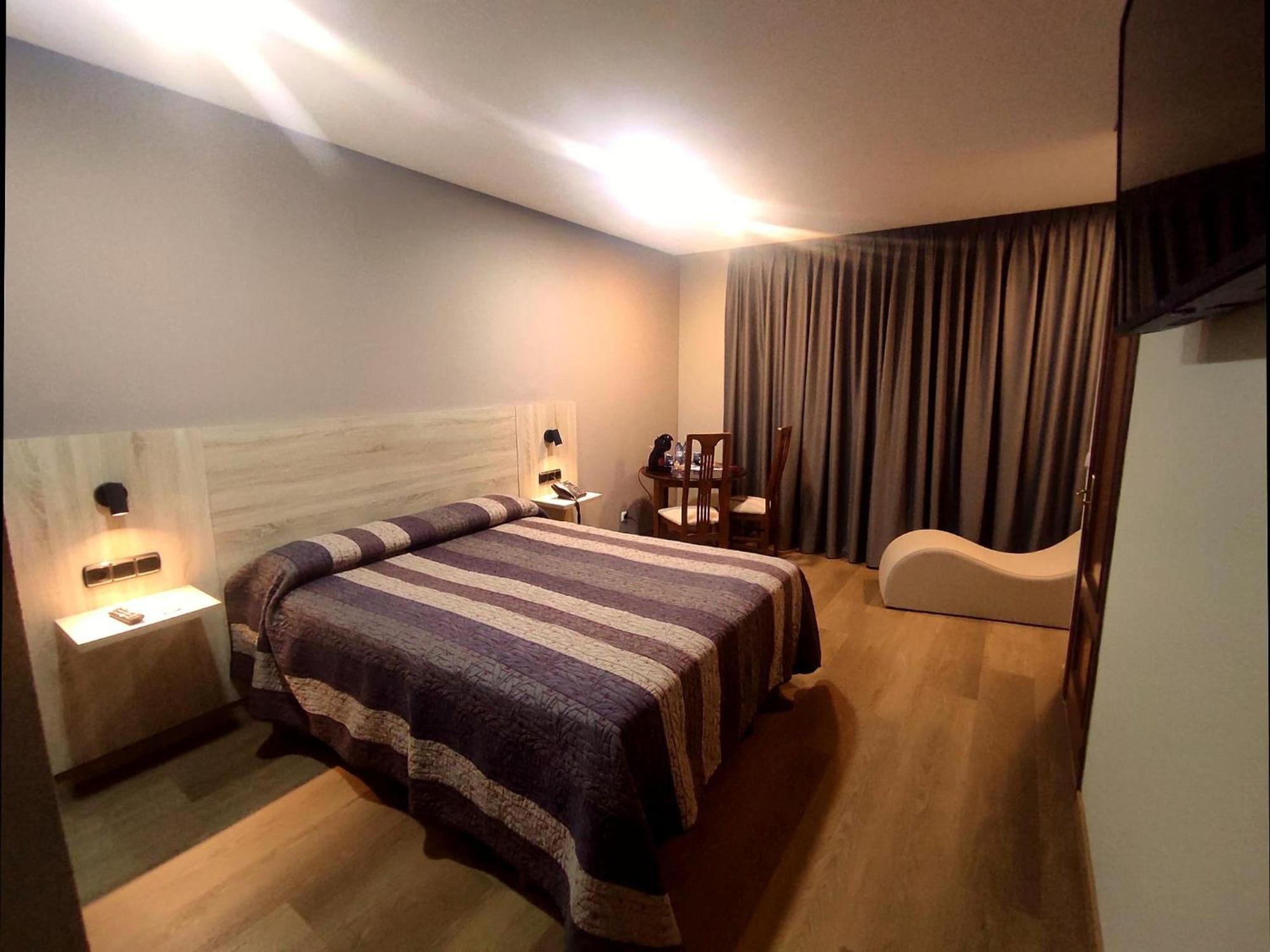 Motel Latino Llanera  Bagian luar foto